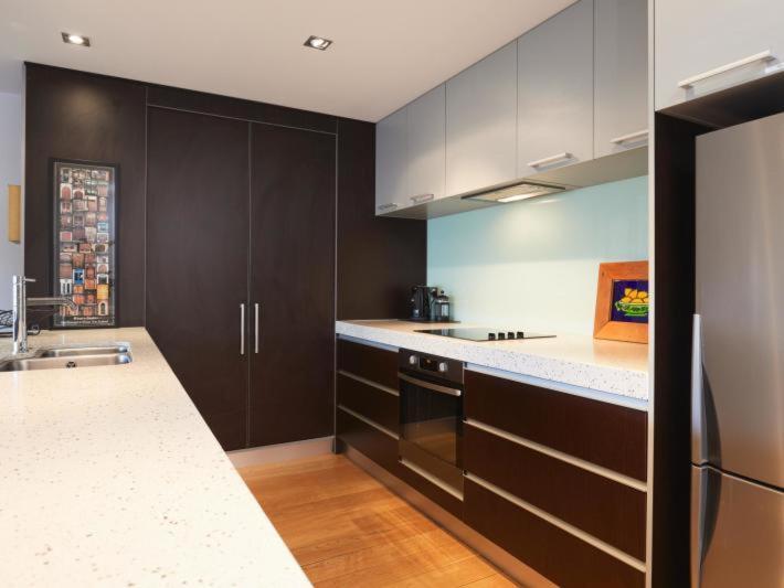 Pohutukawa Apartment Пиктон Экстерьер фото