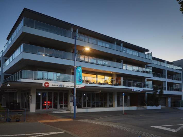 Pohutukawa Apartment Пиктон Экстерьер фото